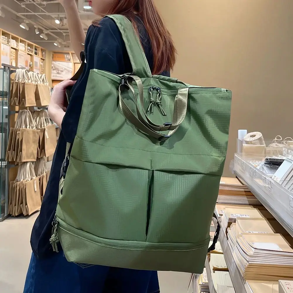 sac-a-dos-pour-homme-de-grande-capacite-impermeable-en-nylon-ideal-pour-les-voyages-la-randonnee-le-camping-et-les-activites-de-plein-air