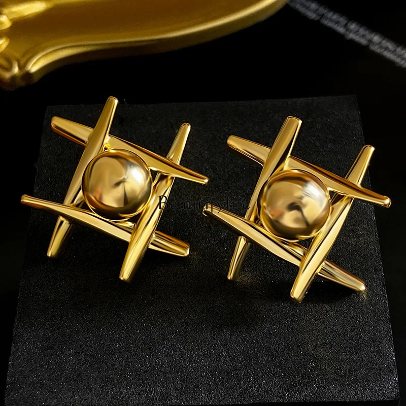 Design sense Tic-tac-toe cross round stud earrings personalized metal earrings high sense fashion simple