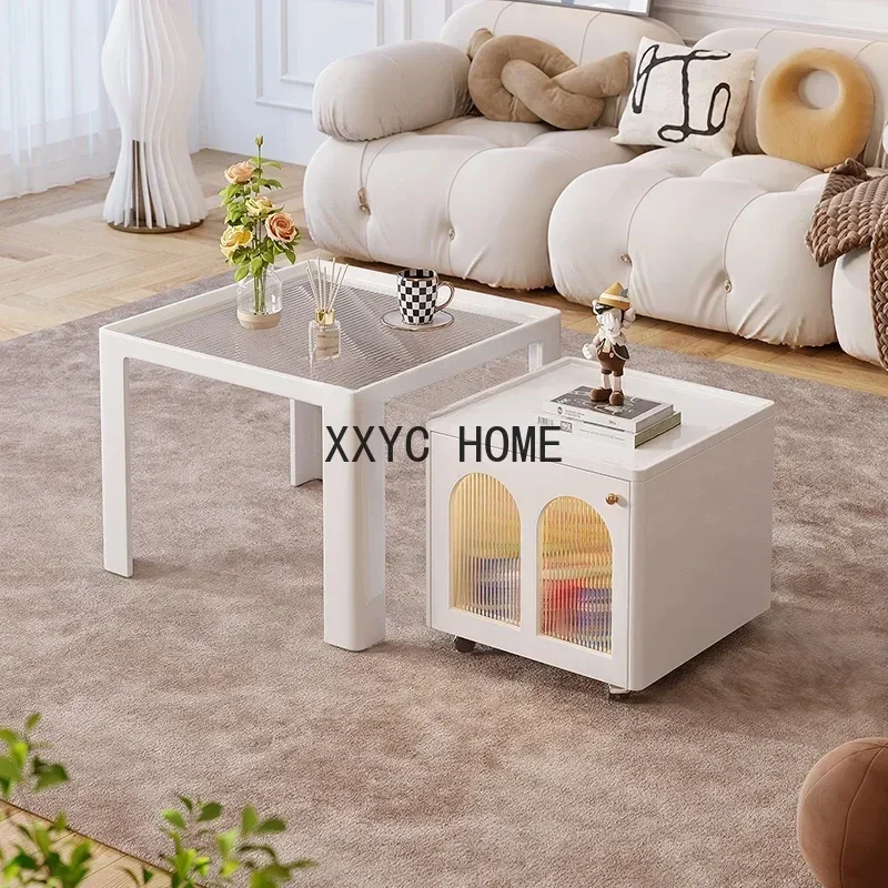 

Простой современный журнальный столик в стиле французского кремового декора для небольшой квартиры, популярный у интернет-знаменитостей, комбинированный.