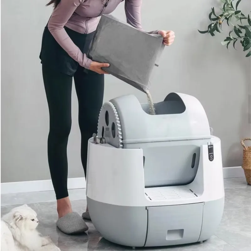 

Intelligent self-cleaning cat litter box with anti-pinch sensor Automatic fully enclosed cat toilet