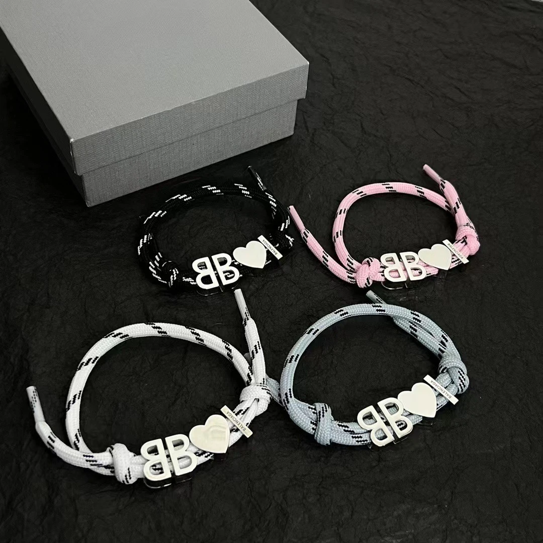 

Elegant Parisian Handwoven Bracelet for Women Luxury Sweet and Cool Style Versatile Fashion Chain Ins Cute Rope