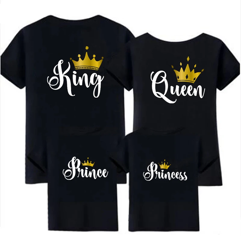 

Funny King Queen Prince Princess Family Matching Clothes Casual Father Son Mother and Daughter Shirts Gold Crown print tops