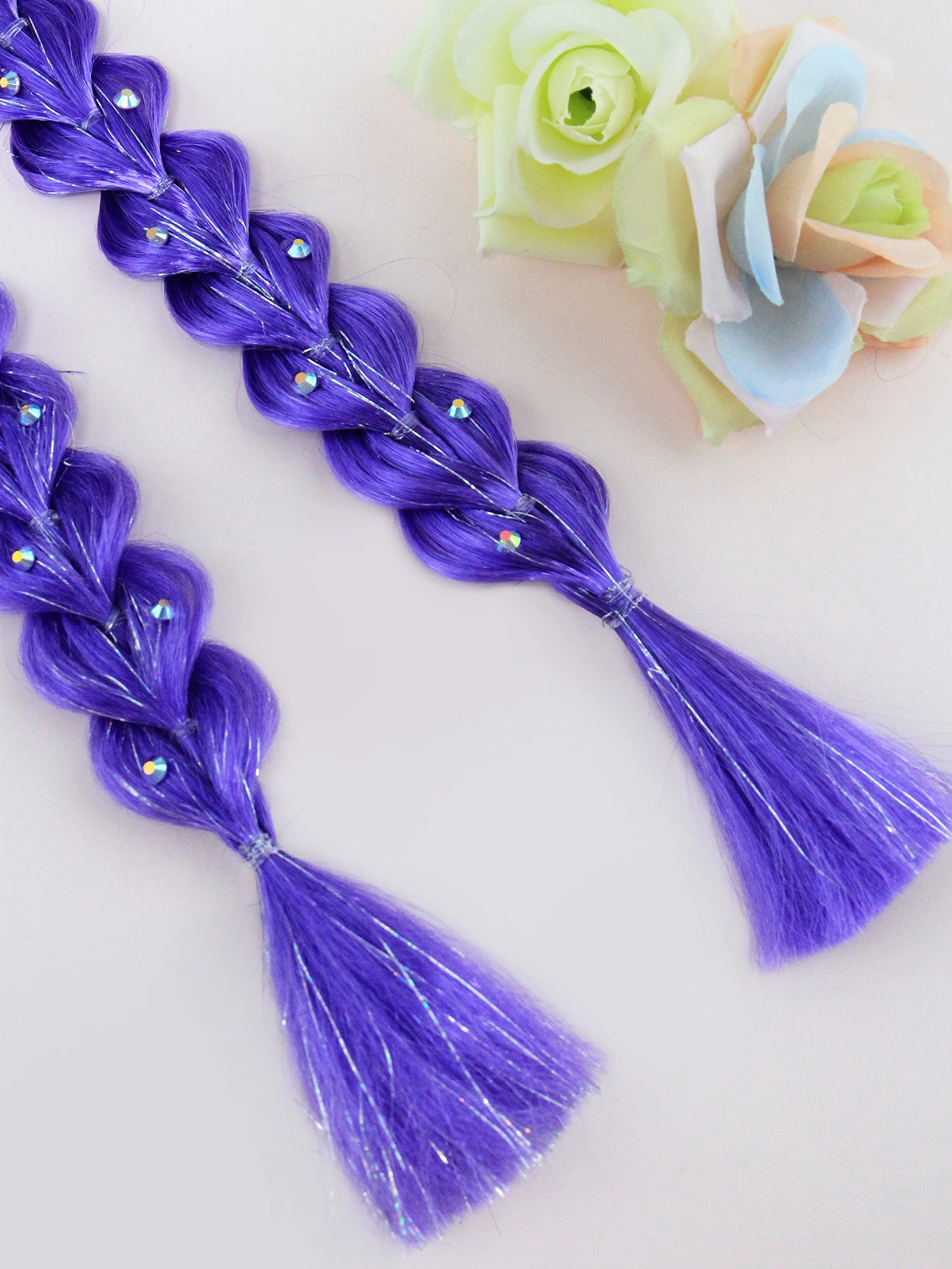 Anxin Marken-Kunstfaser-Perücken: Lila Pailletten- und Strass-Geflochtene Perücken, Haarverlängerungen, Party- und Festival-Cosplay-Styling Haaraccessoires – Detail 5