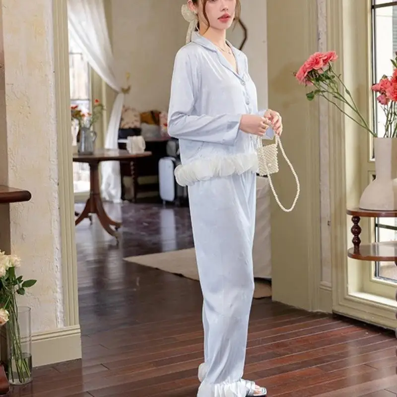 Women's Floral Long Sleeved Long Pants Pajama Set Women's Spring and Autumn Lace Round Neck Home Wear Student Soft Two-Piece Set