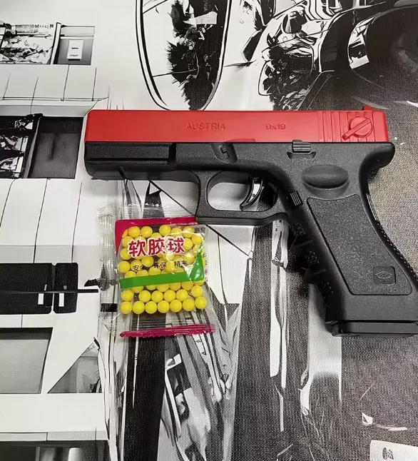 Manual G17 Toy Pistol Lower Magazine Gun With Soft Bullet Airsoft Pistol Outdoor Sports CS for Children Gift