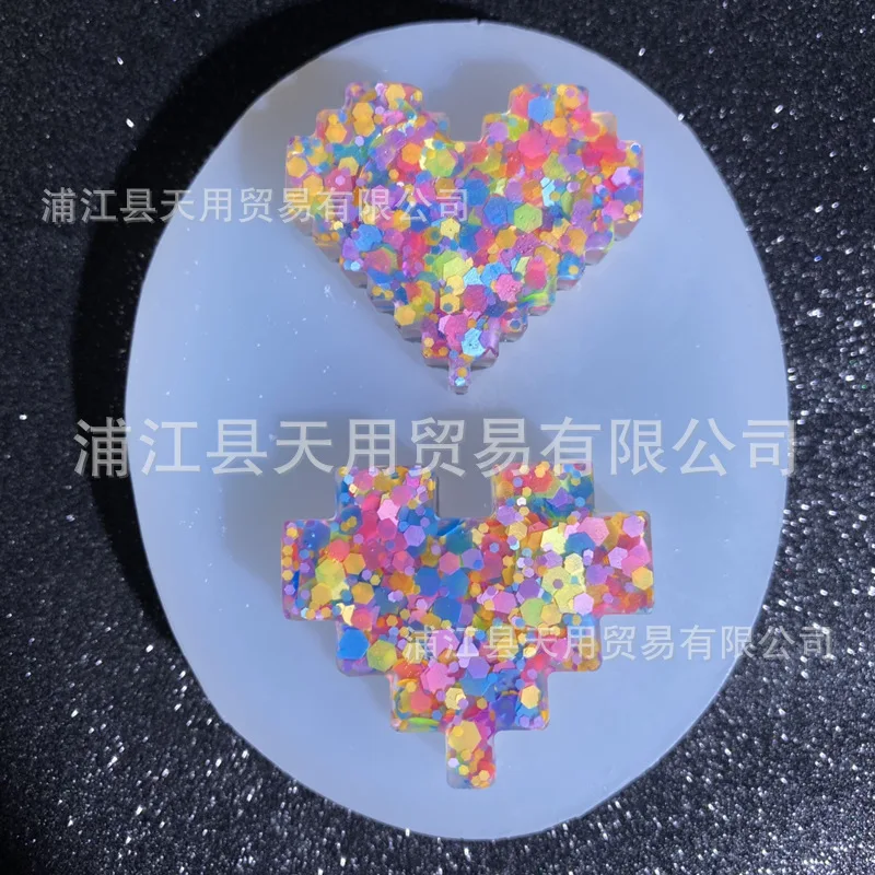 Pixel Love Heart Epoxy Silicone Mold DIY Crystal Aromatherapy Gypsum Fragrant Stone Decoration Moulds 15-1025