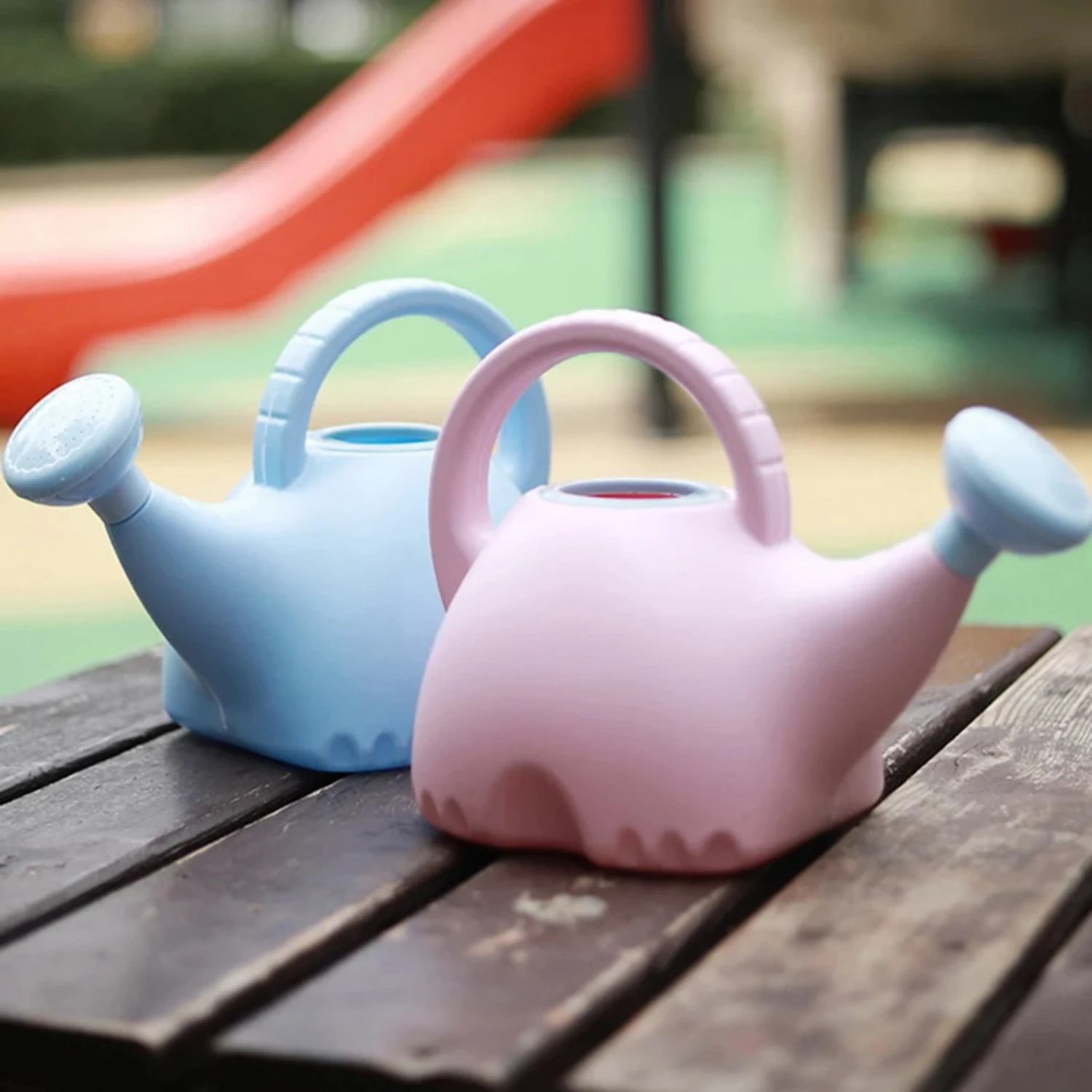 Adorable 1.5L Elephant-shaped Plastic Watering Can for Plants, Kids, and Animals - Fun Handheld Watering Pot with Spray Nozzle