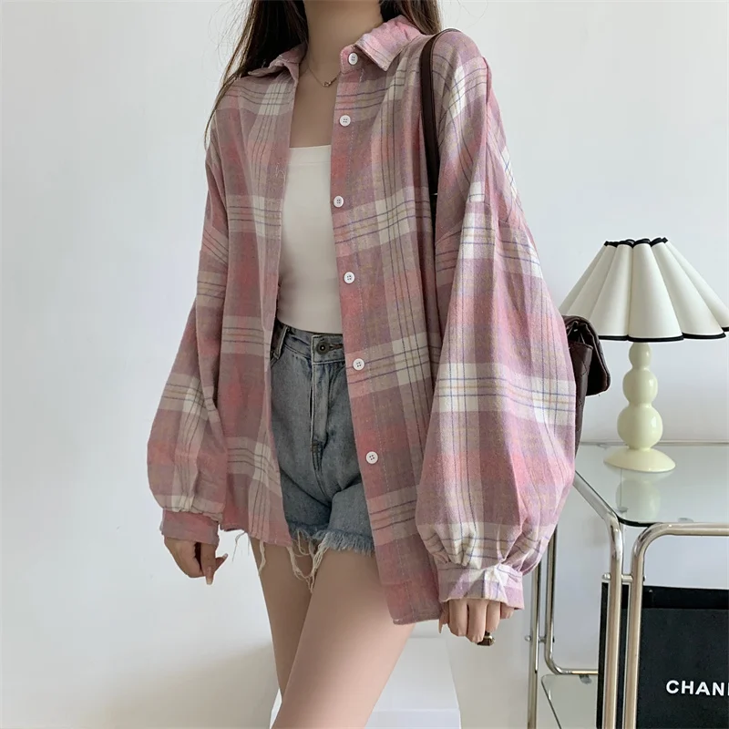 Women Tartan Shirt Long Sleeve Collared Button Up Oversized Plaid Shirt Jacket Grunge Fashion Teenage Girl Spring Summer Outfit