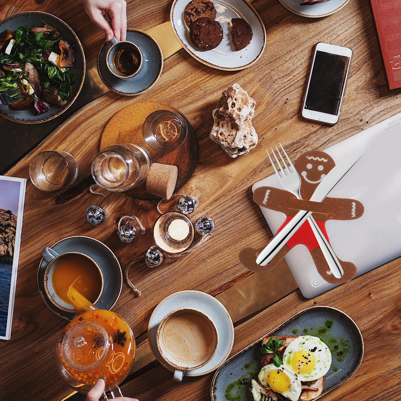 12Pcs Gingerbread Man Cutlery Bags Festive Christmas Table Decoration Reusable Fork and Knife Pouches Banquet Tableware