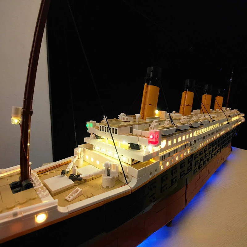 No Model Led Light Kit for Titanic 10294