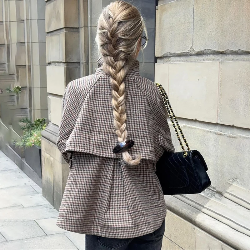 Kurtka damska Tornova Streetwear w kratę, stójka, długi rękaw, kieszenie, łączona, modna, jesienno-zimowa.