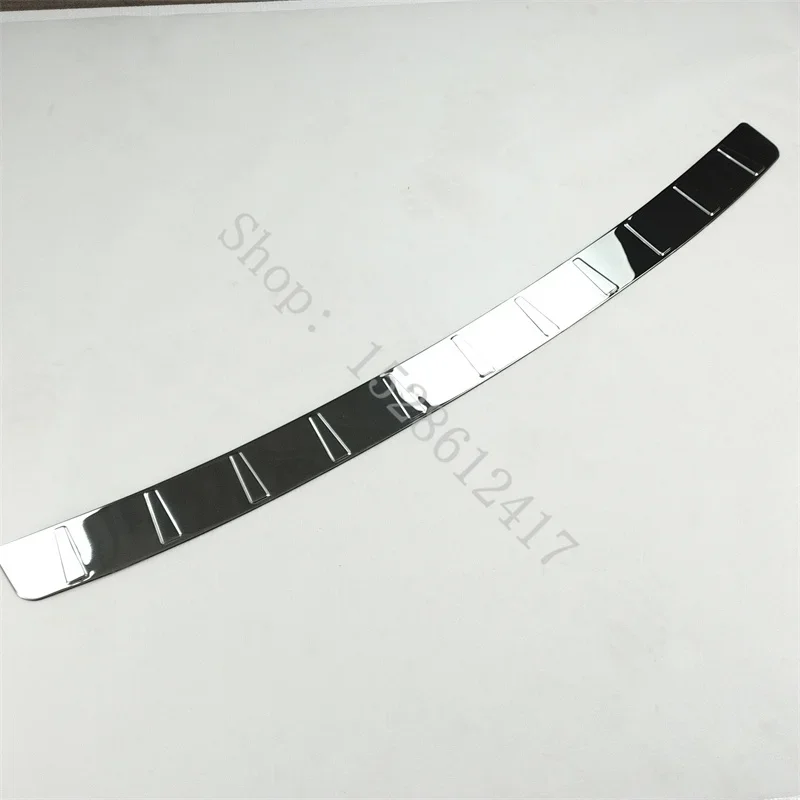for For Volvo XC60 2018 2019 2020~2025 Trunk Door Guard Strips Sill Plate Protector Rear Bumper Guard Trim Car accessories
