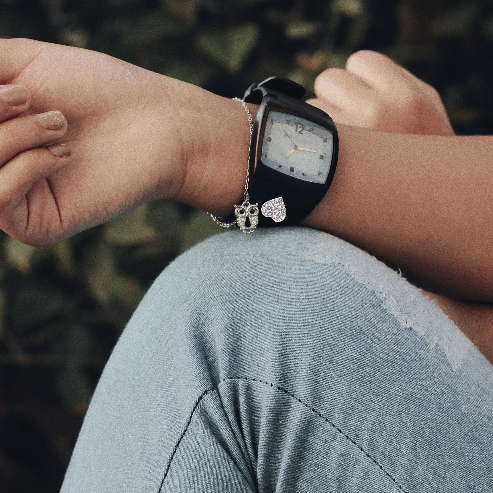 3Pcs Alloy Silicone Watch Band Ornament Decorative Studs Sturdy Watchstrap Charm Accessory Compatible with Apple Smartwatch