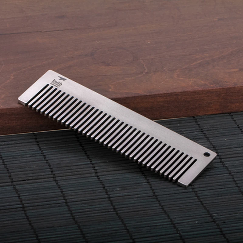 Keith Titanium Travel Comb for Men Lightweight Anti-Static Beard Hairdressing Pocket Size Hair Comb Ti1732