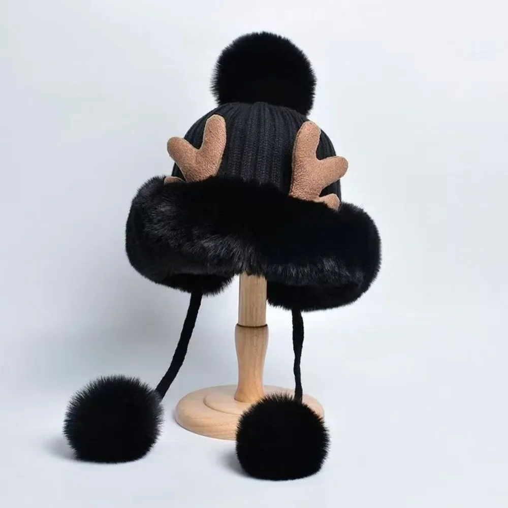 Cute Thick Knit Trapper Hat Deer Antler Design Warm Insulation Knit Beanie Pom-Pom Detail Pom-Pom Beanie Outdoor Wear