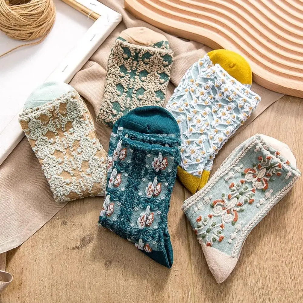 5 Pairs Cute Flower Women's Socks Geometric 3D Textured Ankle Cotton Blend Mid Length Socks Lucky Socks Cottagecore Floral Socks