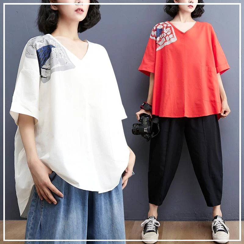 2024 New Summer Retro Art Chinese Style Loose Fit Plus Oversize Fashionable V-neck Print Casual Middle Sleeve T-shirt for Women