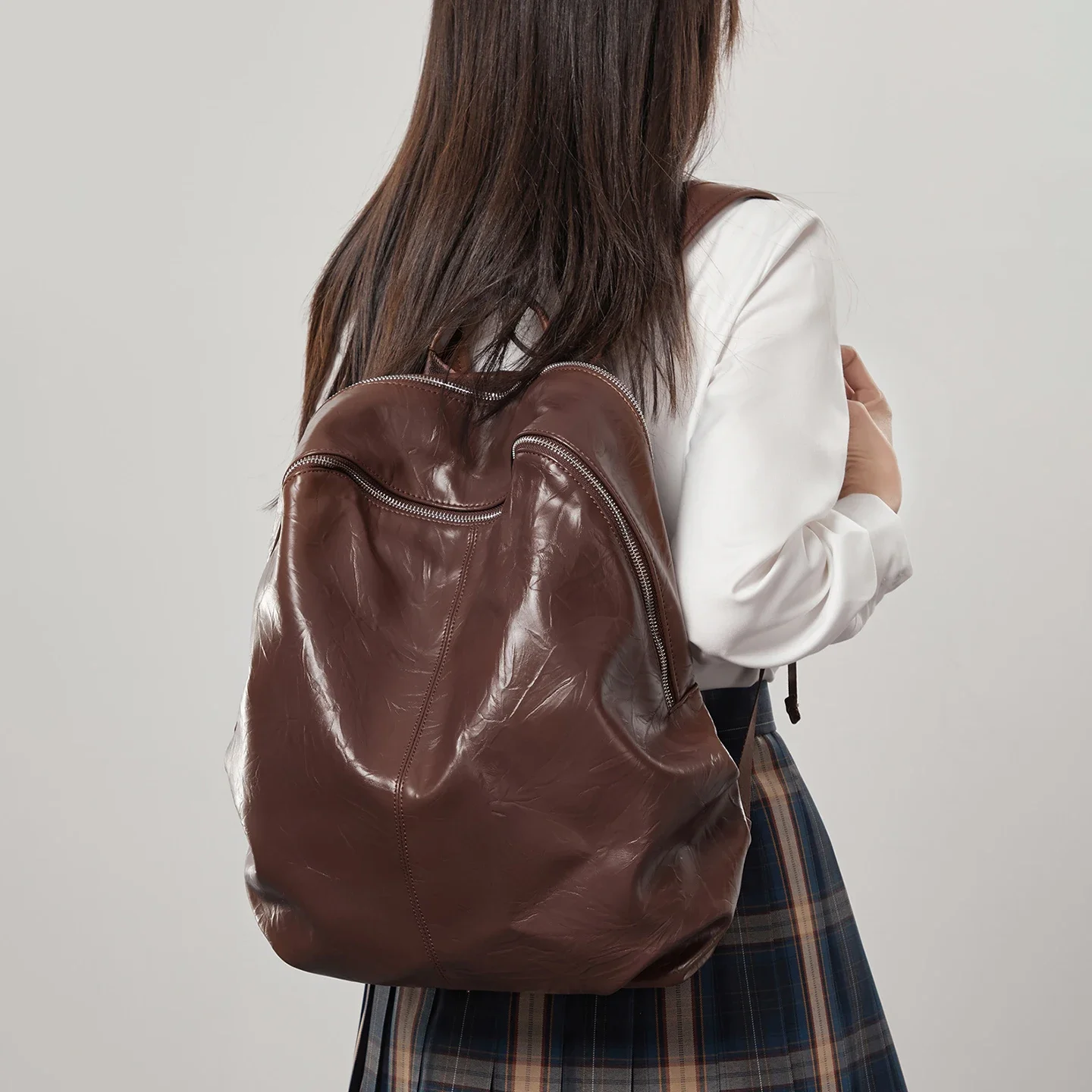 Women Business Casual Backpack Water Repellent PU Leather 14 Inch Laptop Bag Vintage Wrinkle School Travel Backpack Lightweight