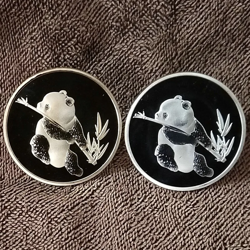 Pièces de monnaie commémoratives Panda en argent plaqué or, trésor national chinois, collection de pièces de monnaie, décorations de Noël, cadeau artistique du Nouvel An