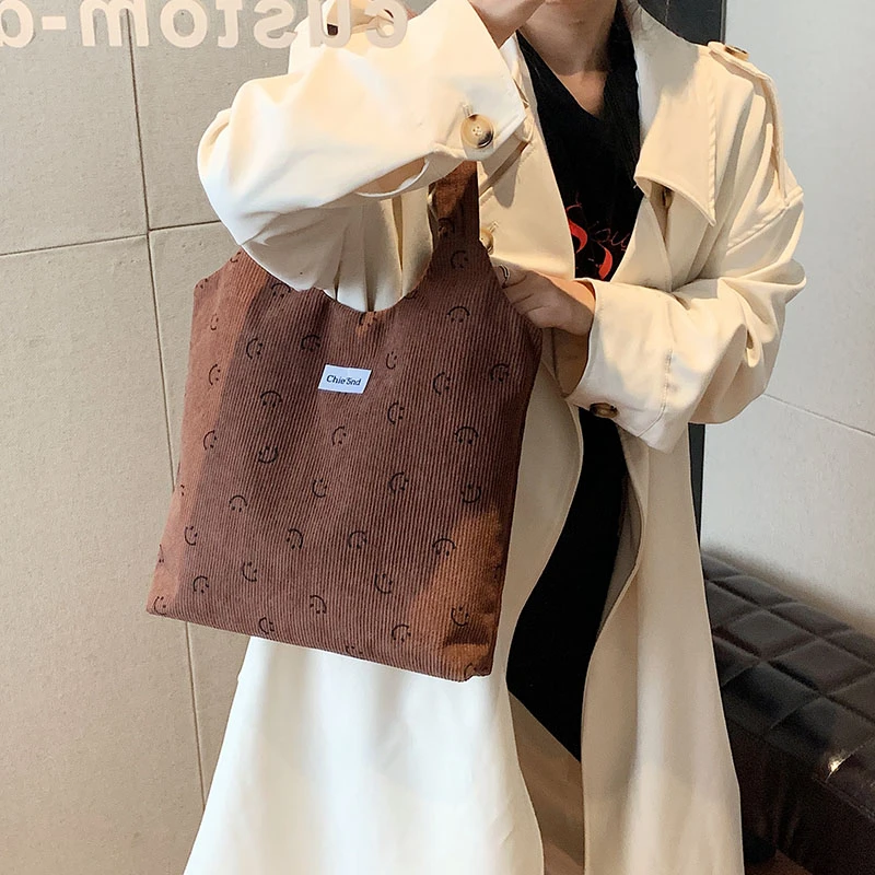 

This Year's Popular Niche Design Casual Large Capacity New Simple Personality Corduroy Shoulder Popular Tote Bucket Bag