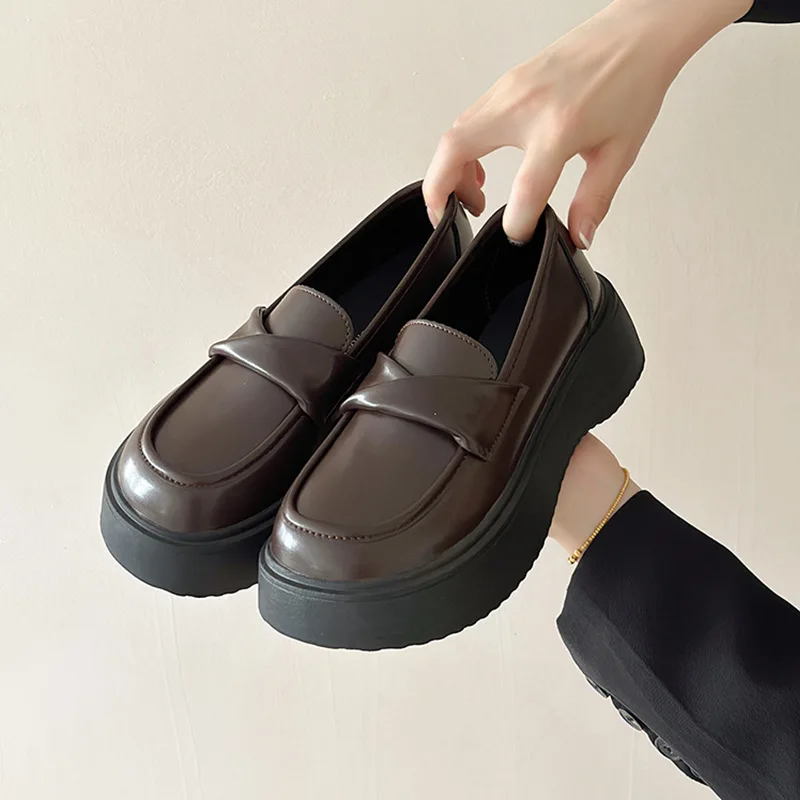 Mocassins Japonais à Semelle Épaisse pour Femme, Petites Chaussures en Cuir, Nouvelle Collection 2024