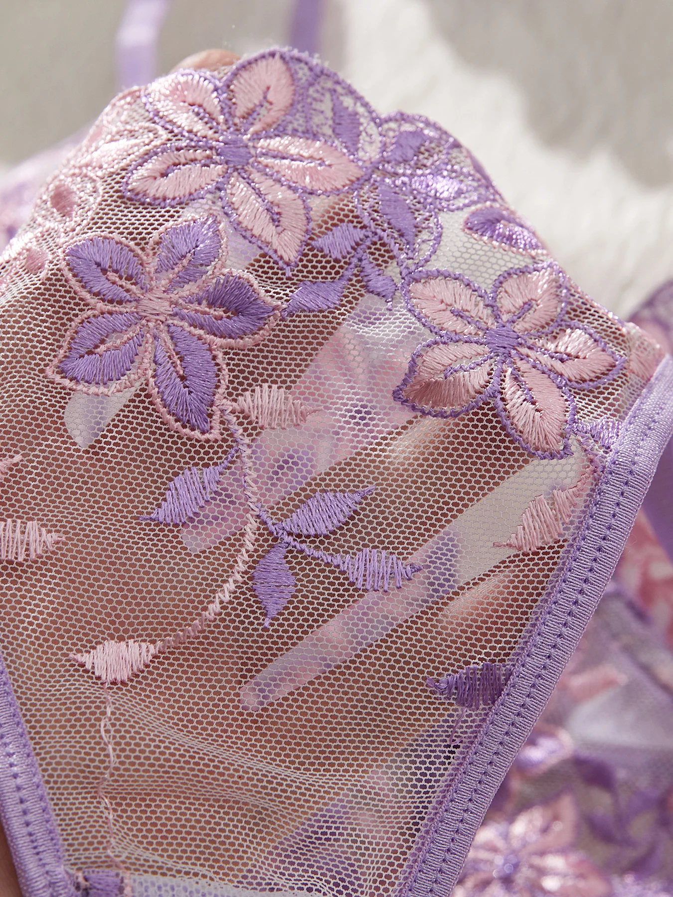 The temptation of Valentine's Eve light purple Danube group ladies sexy lingerie bra women's suit image 4