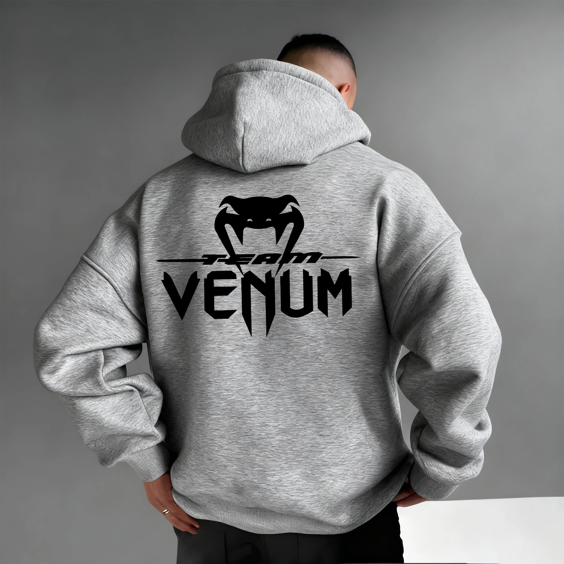 أحدث سترة بغطاء للرأس رياضية MMA لعام 2026، سترة كلاسيكية مريحة من القطن UFC لربيع وخريف وشتاء #1