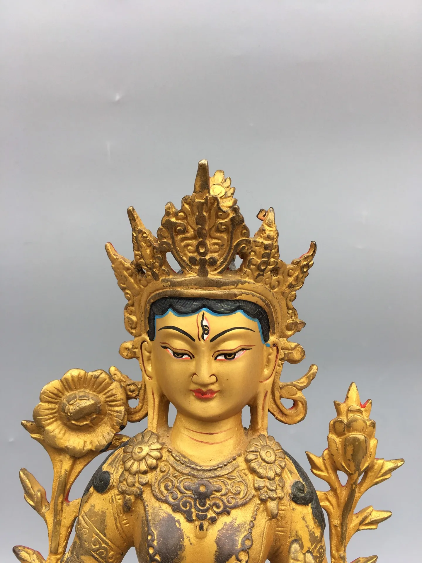 Tibetan antique brass gilt painting face whiteness mother seven eyes Buddha mother Guanyin statue home Buddhist hall ornament 27