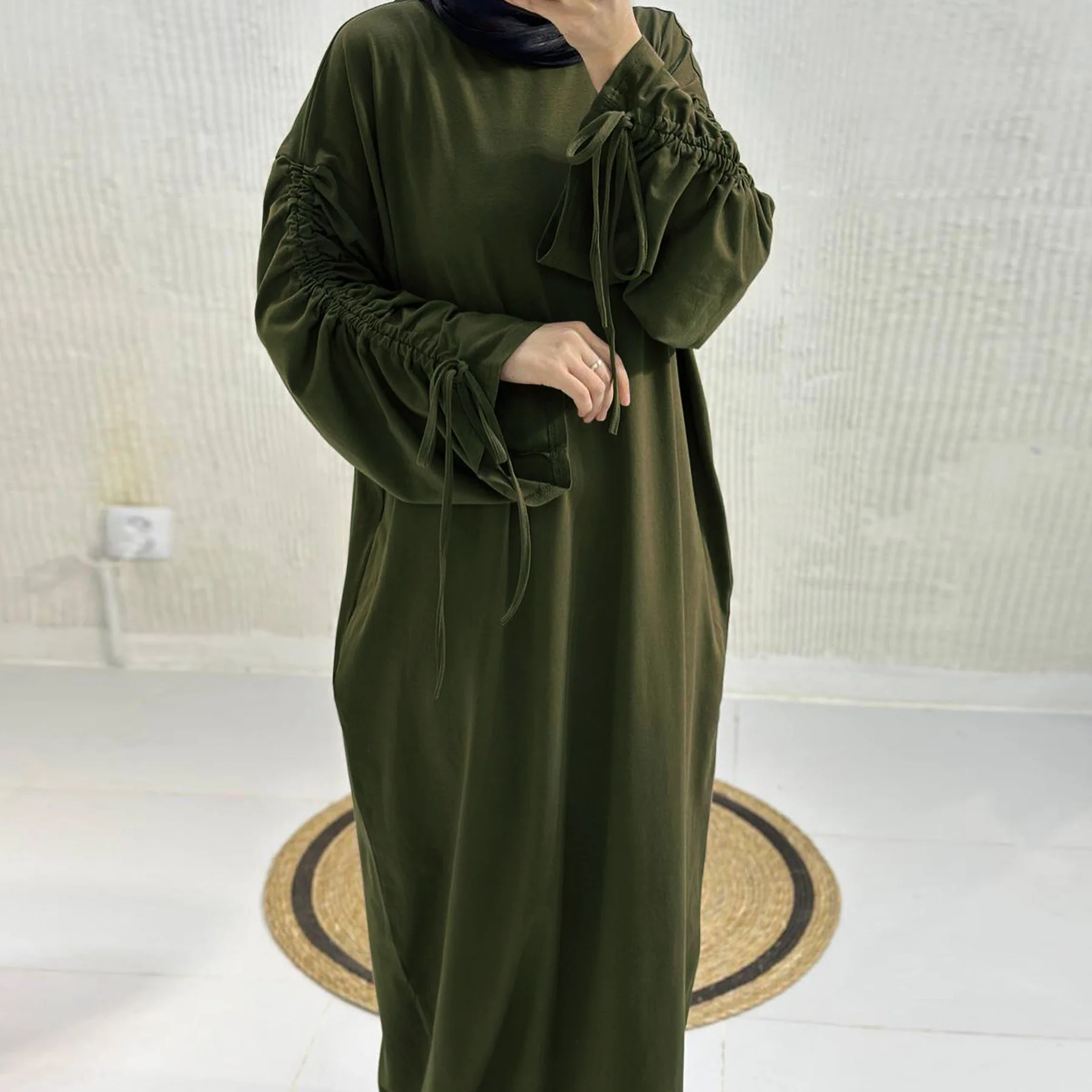 

Eid Abayas for Women Drawstring Cuff Long Dress Muslim Kaftan Dubai Abaya Turkey Caftan Marocain Femme Robe Islam Jalabiya Gown