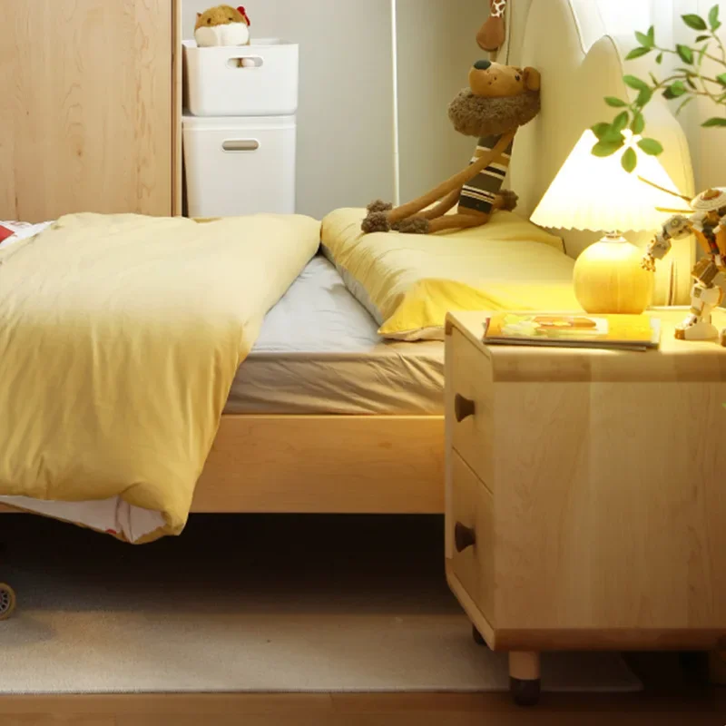 北米の漫画風子供用ベッドサイドテーブル、総無垢材、モダンでシンプルな和風ログ2.5