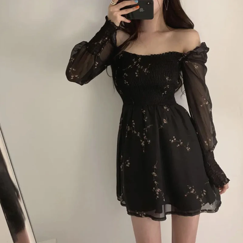 เดรสยาวพิมพ์ลายดอกไม้แฟชั่นใหม่ สไตล์ลำลองสำหรับฤดูร้อน ผู้หญิง หวาน น่ารัก ผ้าชีฟอง ทรงเอ กระโปรงสั้น จีบระบาย งานปาร์ตี้ หรูหรา มินิเดรส