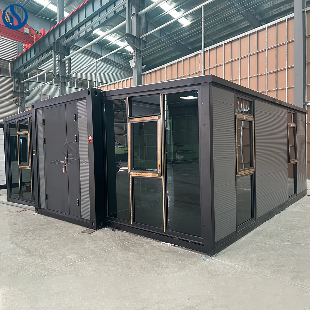 Security Prefabricated 40ft Container House Expandable Container Steel Folding Home For Office Use