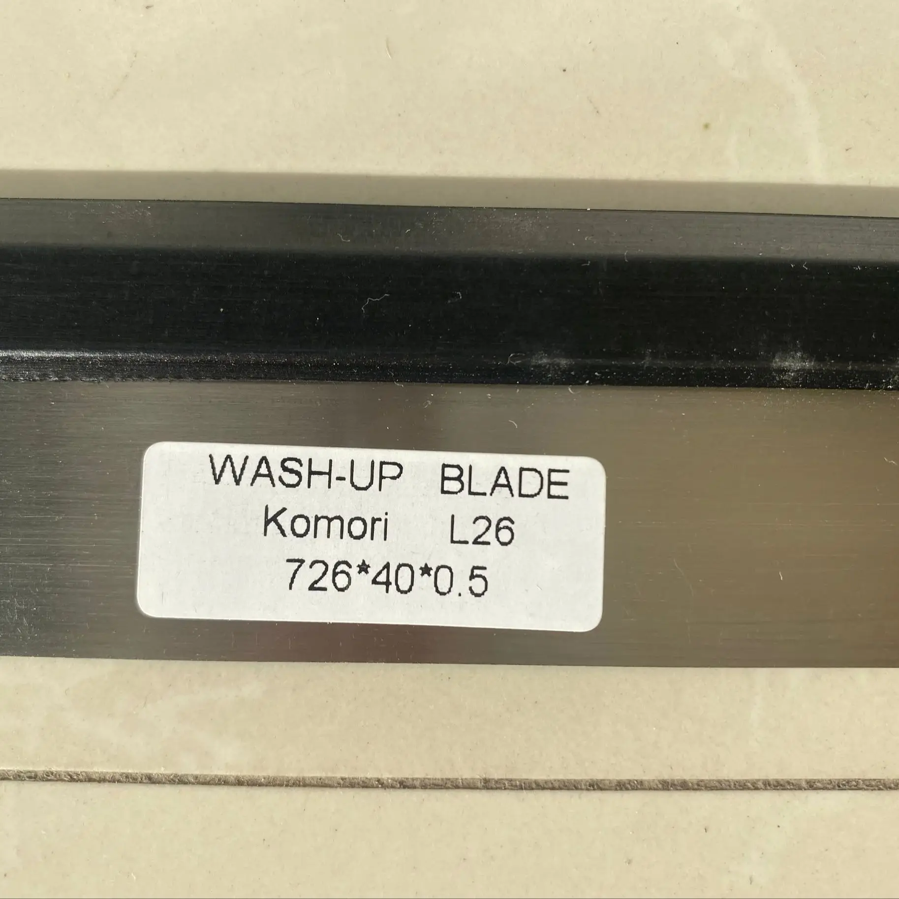 

5 шт. Komori L26 лезвия для стирки 726x40x0,5 мм для запасных частей печатной машины komori