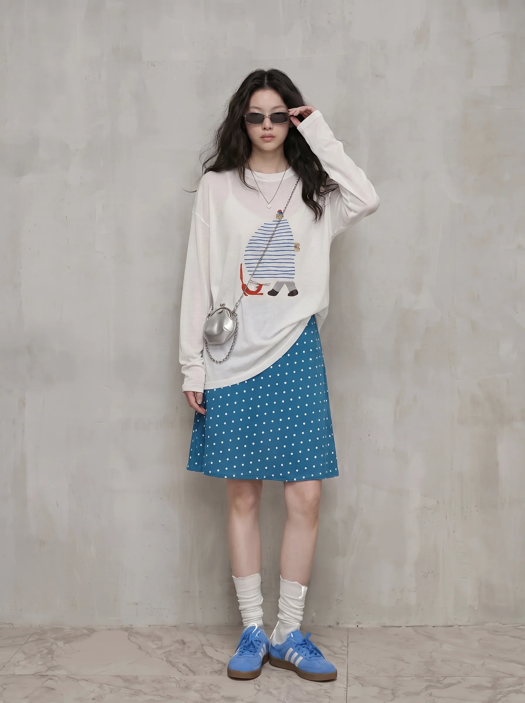 White Printed round Neck Long Sleeve T-Shirt Blue Polka Dot A-Line  Skirt Summer Anti-Aging Outfit One Whole Set Skirt