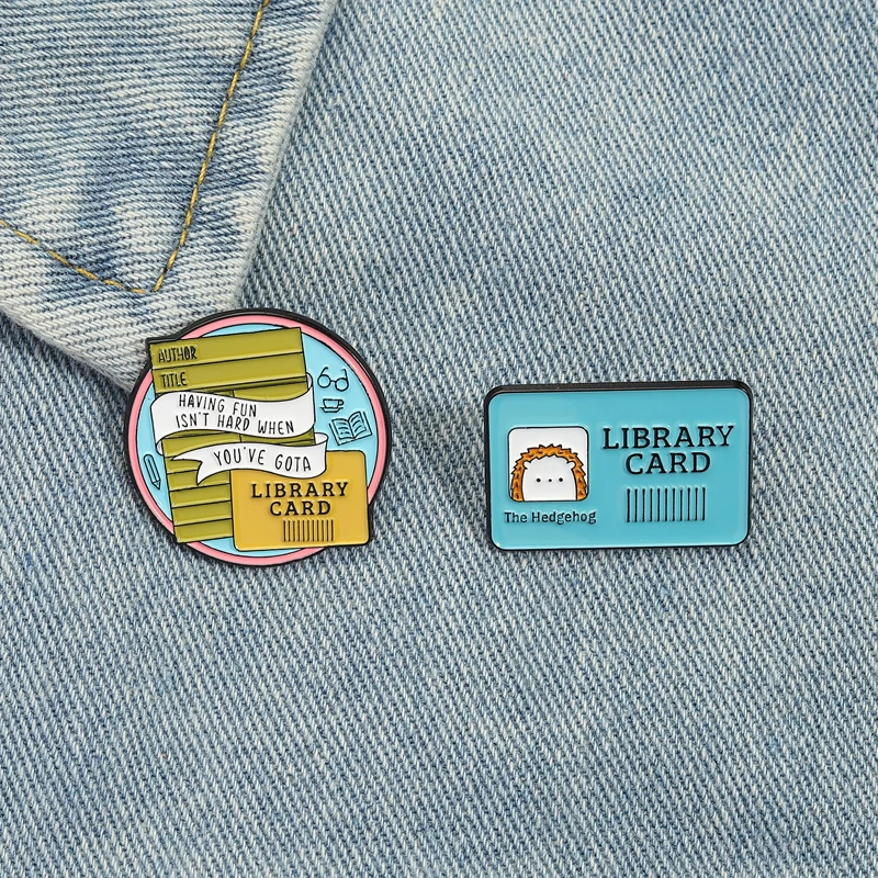 Emaille-Anstecknadeln für Bibliothekskarten, Cartoon-Igel-Broschen, Anstecknadeln, Bücherwurm-Schmuck, Geschenk für Leser und Freunde