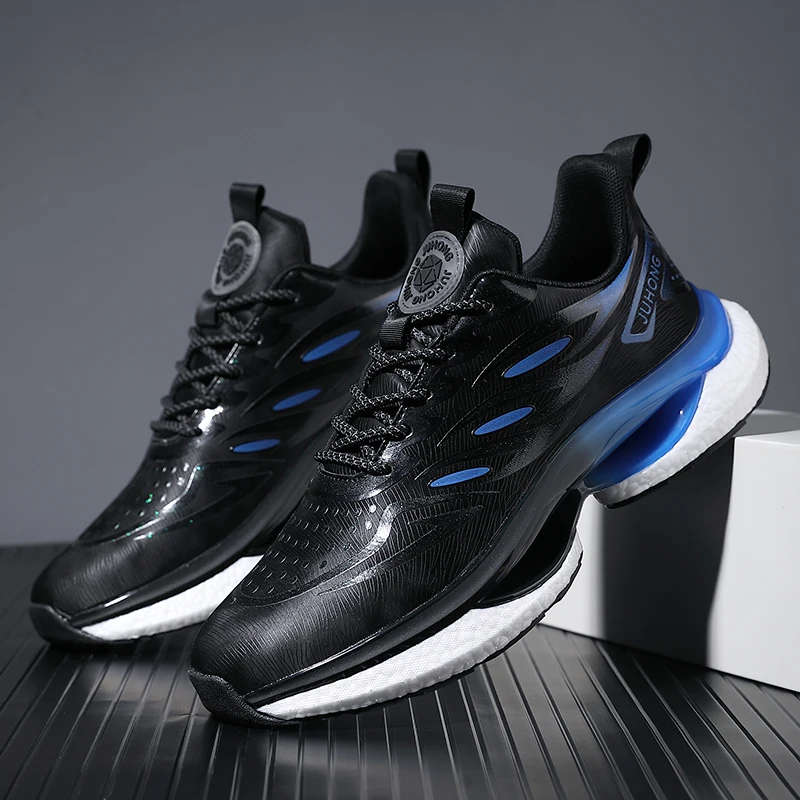 Men's lightweight casual sneakers four seasons new breathable soft sole outdoor racing running shoes student speed sports shoes