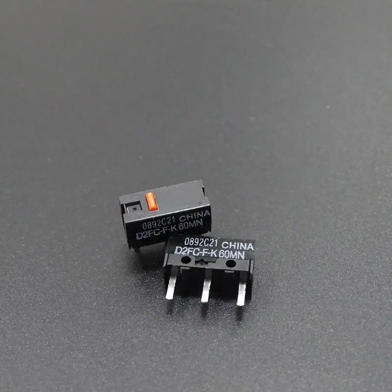 R53C 4 قطعة D2FC-F-K زر الماوس الصغير 60 مليون نقرة الماوس التبديل الجزئي