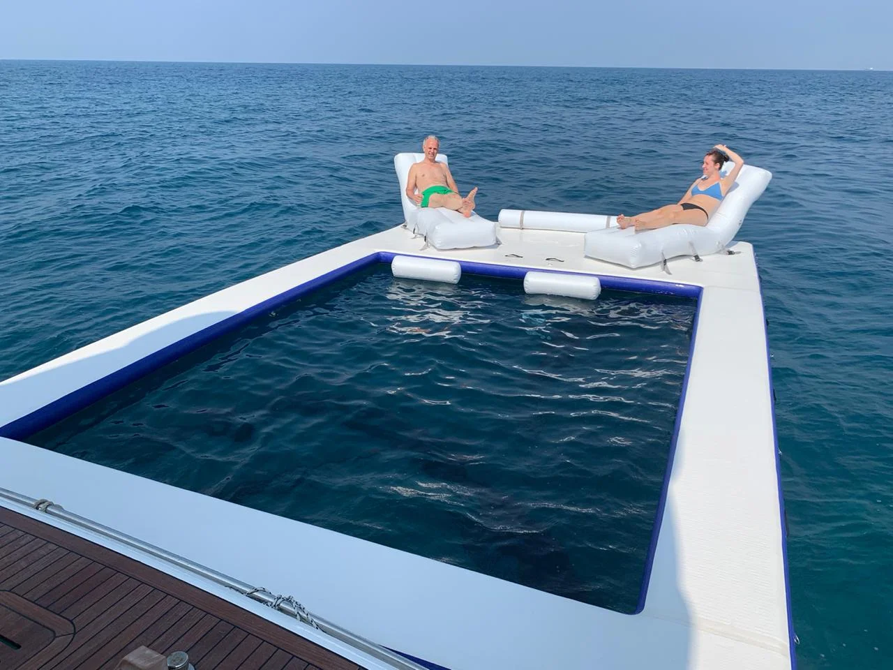 Portable Inflatable Yacht water Pool Inflatable Floating Ocean Sea Swimming Pool