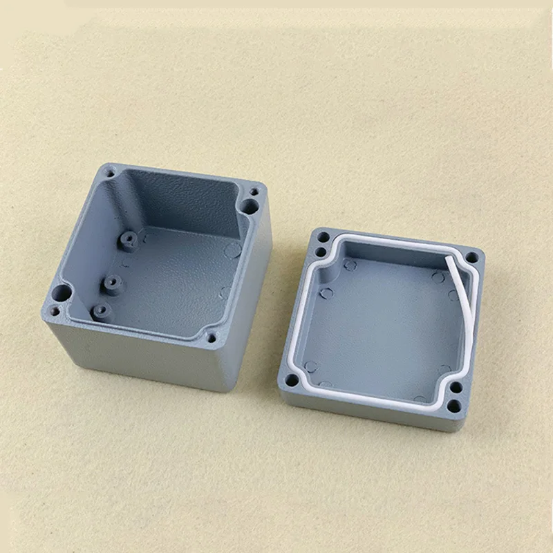 80 x 76 x 60mm Cast Aluminium Alloy Dustproof IP65 Sealed Electrical Junction Box