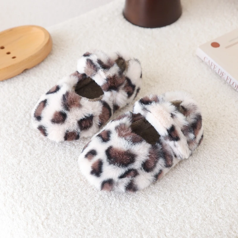 2025 شتاء جديد الأطفال حذاء كاجوال أحذية قطنية للفتيات موضة الكورية نمط لينة وحيد عدم الانزلاق تنوعا الأميرة الأحذية