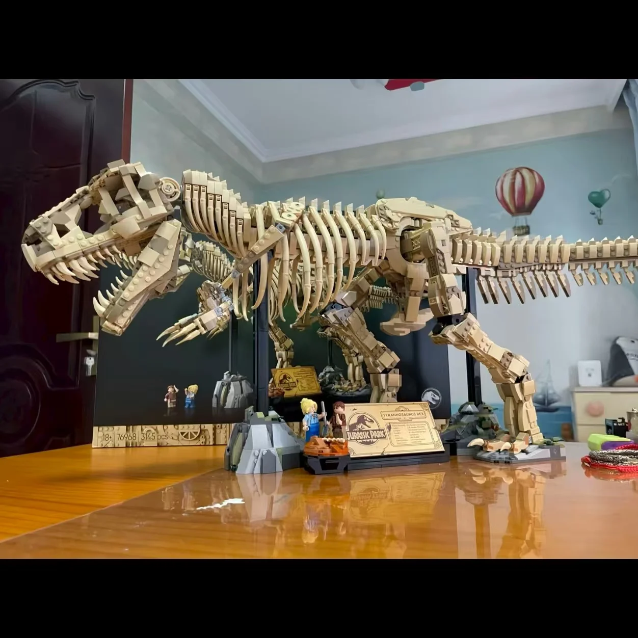 新しい 3145 個 76968 恐竜化石ティラノサウルスレックスデスクトップ装飾恐竜ワールドパーク子供男の子の誕生日プレゼント