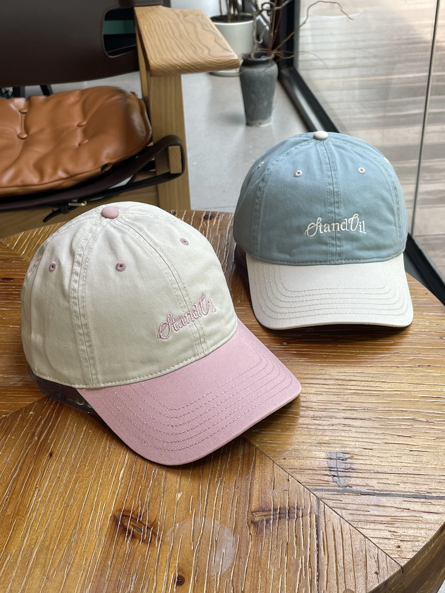 Soft top color matching baseball cap couple's four-season cap men's face hat 2