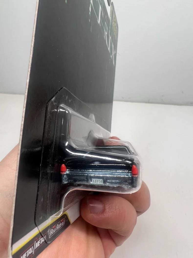 Hot Wheels Premium Car Model 64 Entertainment- en cultuurset, verzamelbaar speelgoed met filmthema voor fans en autocollectors