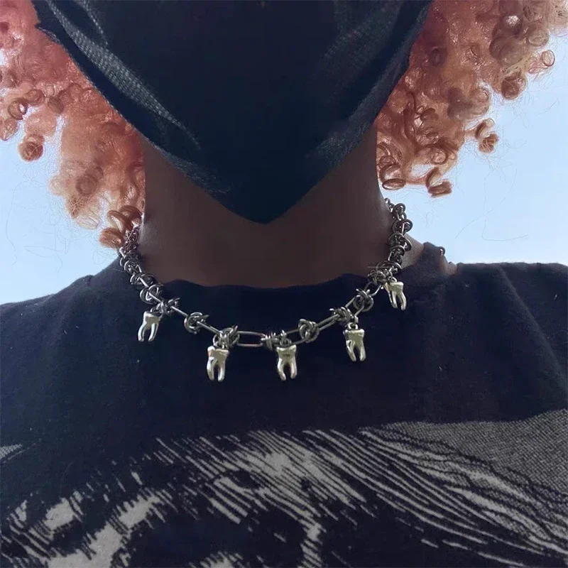 Gothic Jewelry Thorns Teeth Necklace Men Hip Hop Punk Harajuku Pendant Necklace for Women Egirl Accessories Fashion Cool choker