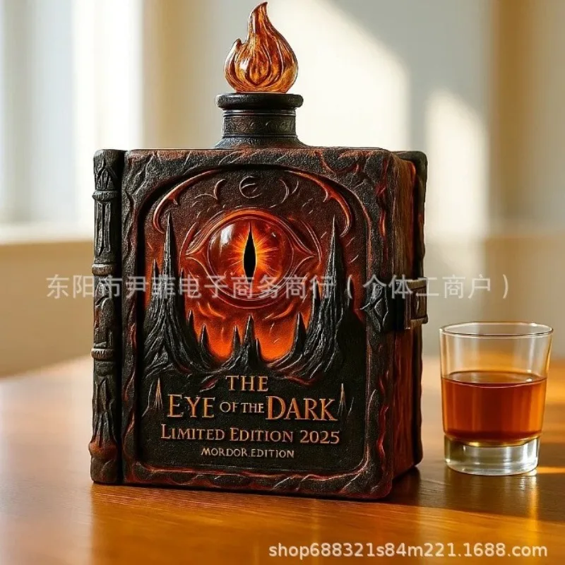 

Lord of the Rings peripheral model ornament whiskey bottle 24th anniversary legend limited edition Lord of the Rings bottle