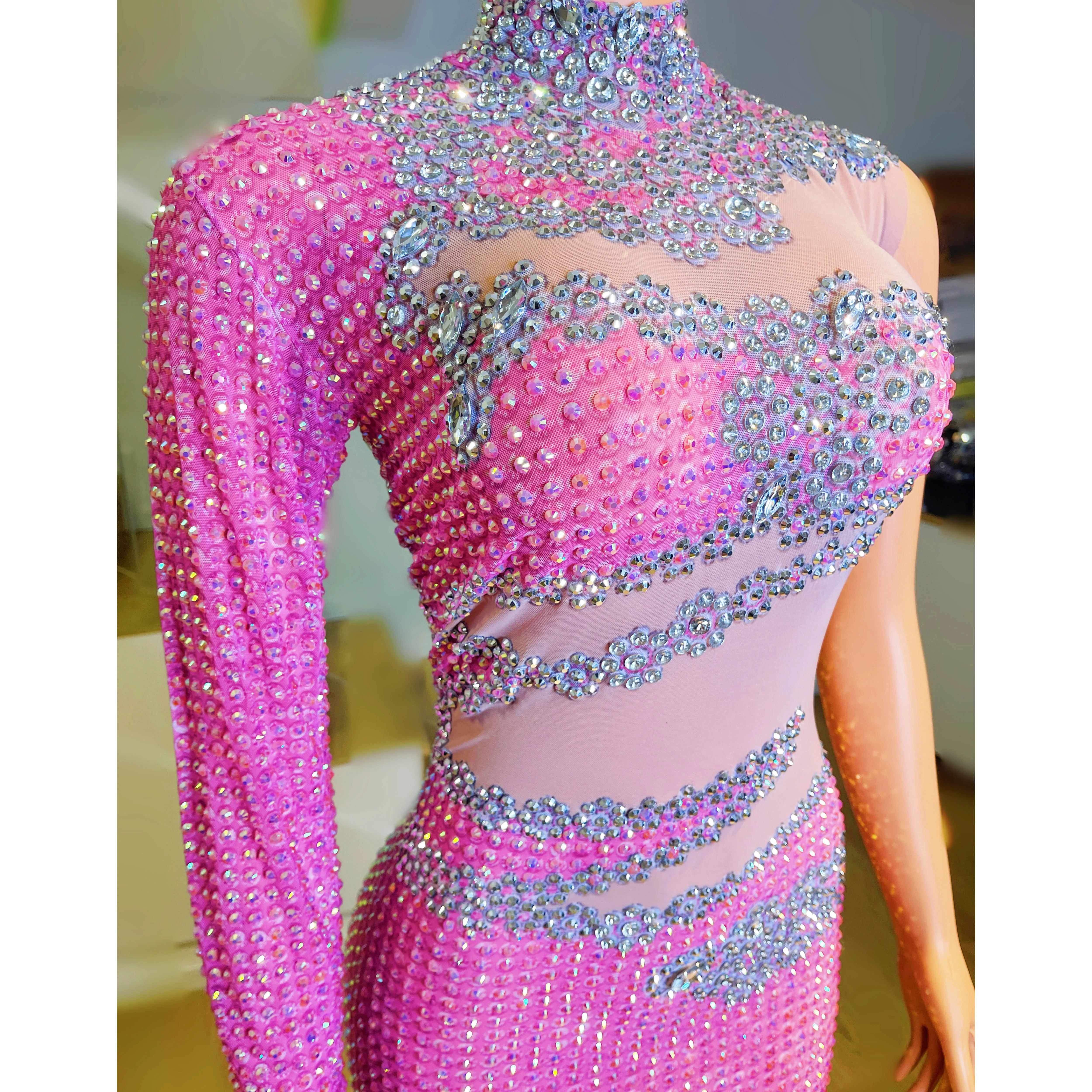 Vestido corto de malla sin mangas para mujer, traje de actuación de escenario, ropa de fiesta de cumpleaños, diamantes de imitación rosas, cantante individual, Bar, concierto