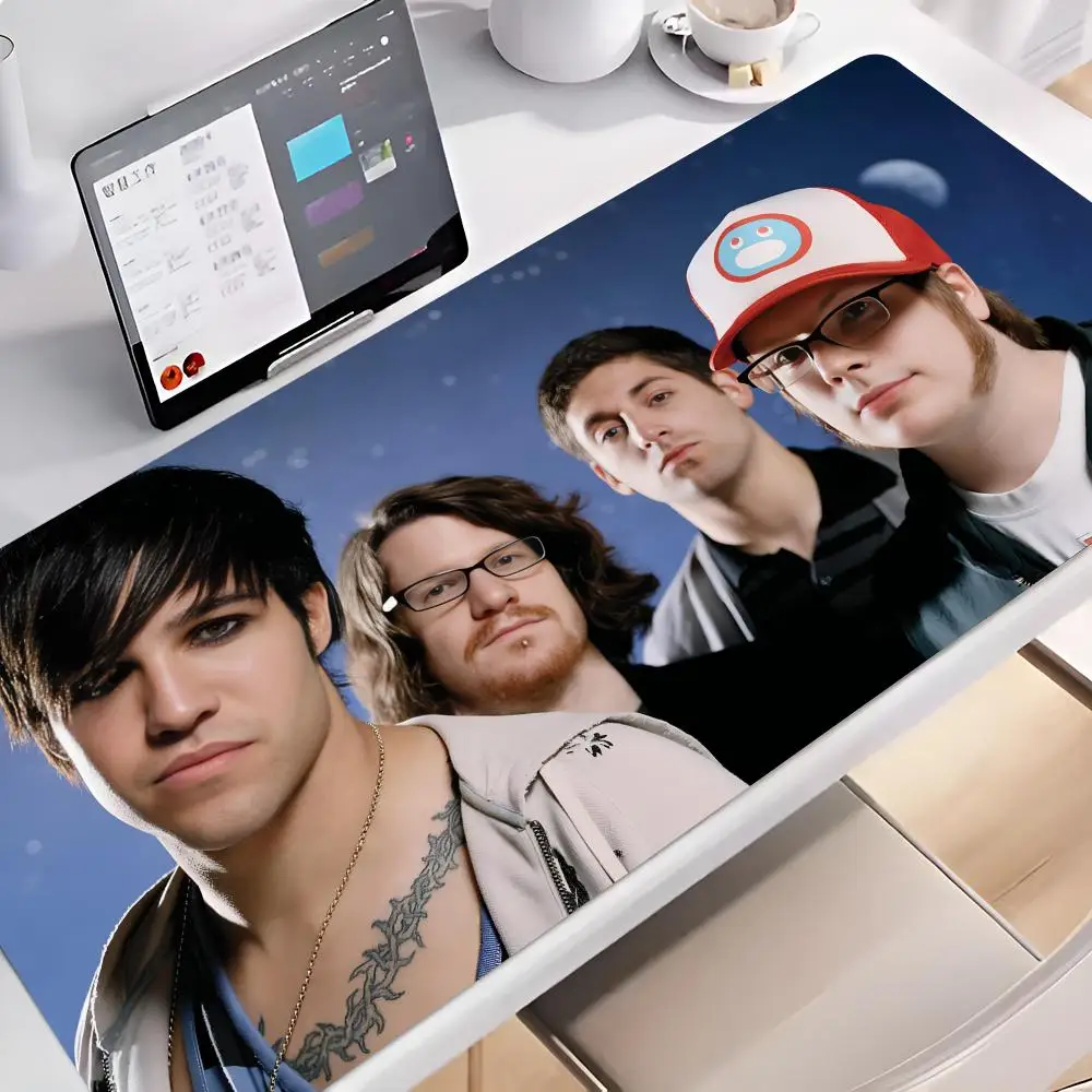 Fall Out Boy  Mouse Pad Anime game mause pads cs lol XXL Home HD Computer Desk Mats Carpet Gamer Office Laptop Soft Desktop 700X