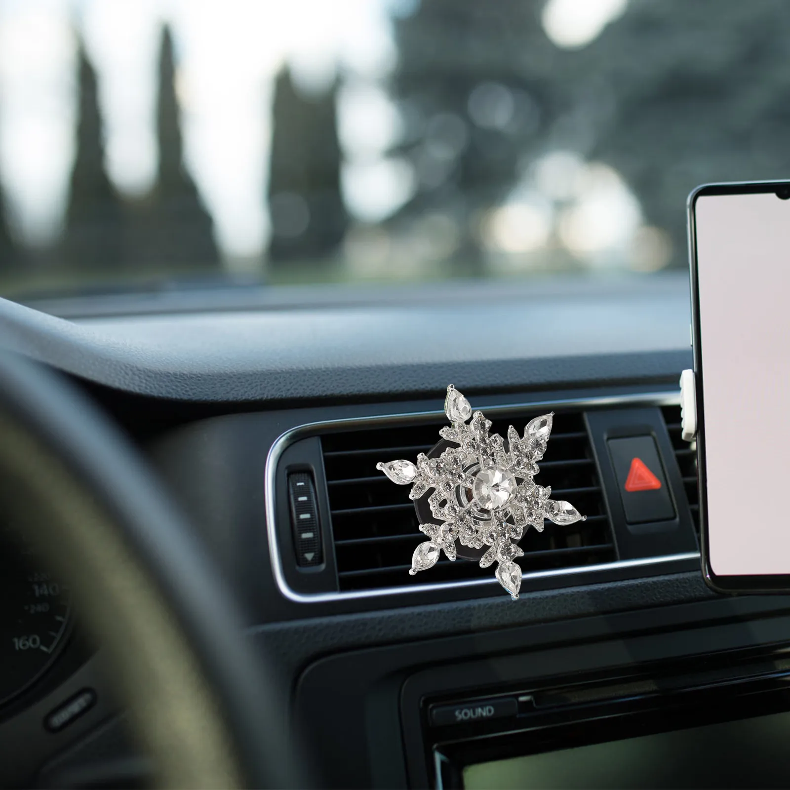 4Pcs Snowflake Car Vent Clips Rhinestone Bling Decorative Air Conditioner Vent Clip for Winter Christmas Auto Interior