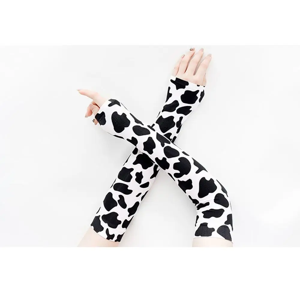 1Pair Portable Cow Pattern Ice Silk Sleeves Dacron UV Resistant Sleeve Cover Protection Thin Loose Ice Sleeves Outdoor