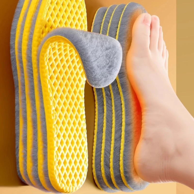 2-6 قطعة 2025 جديد النعال الحرارية اللاتكس المرأة صوف الضأن مع الصوف سميكة الشتاء سوبر لينة الثلوج الأحذية نعل